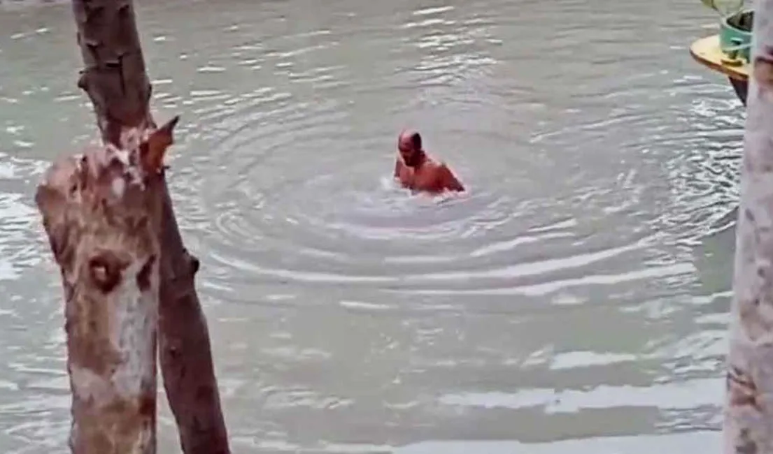 খালে ১০০ ডুব, ৫০০ টাকার বাজি পরিণত হলো প্রাণহানিতে